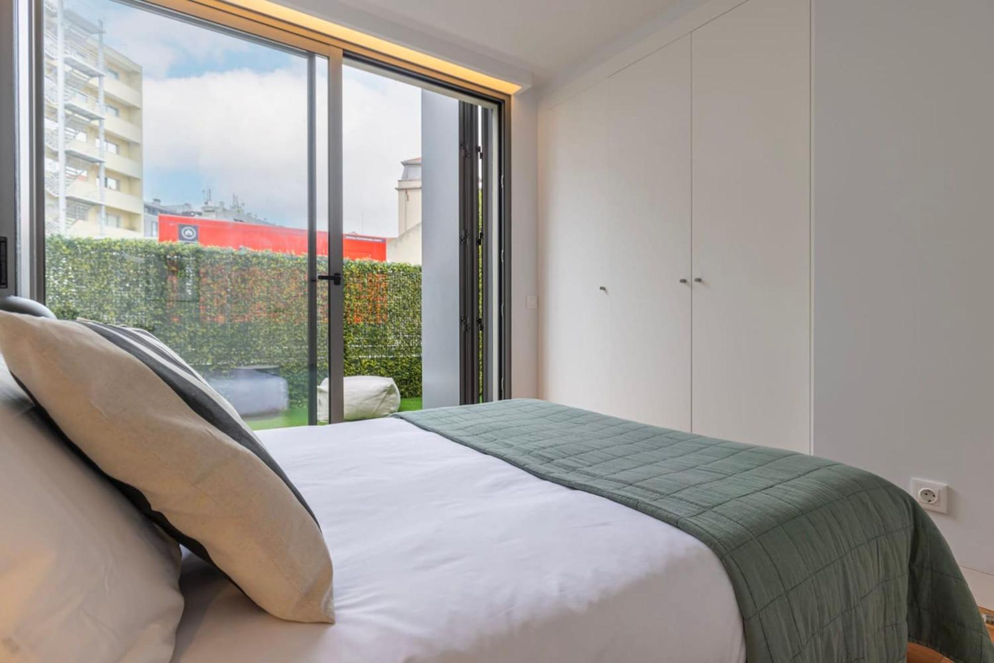 Oasis 28 By Innkeeper