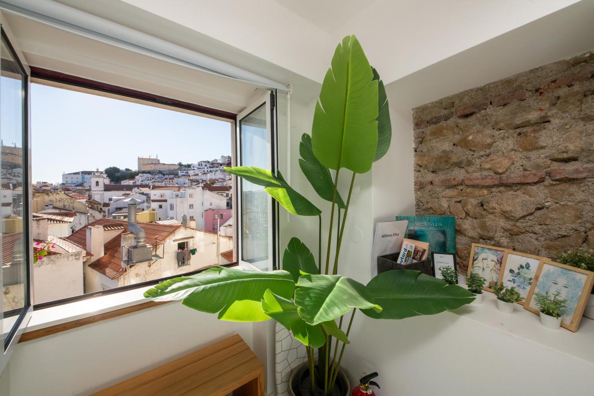 Stunning River View In Historic Alfama Apartamento Lisboa