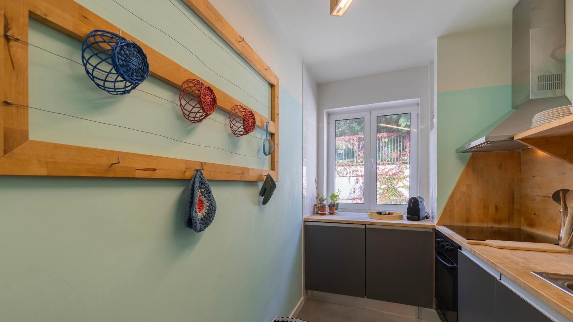 Vintage With Castle View By Lovelystay Apartment *