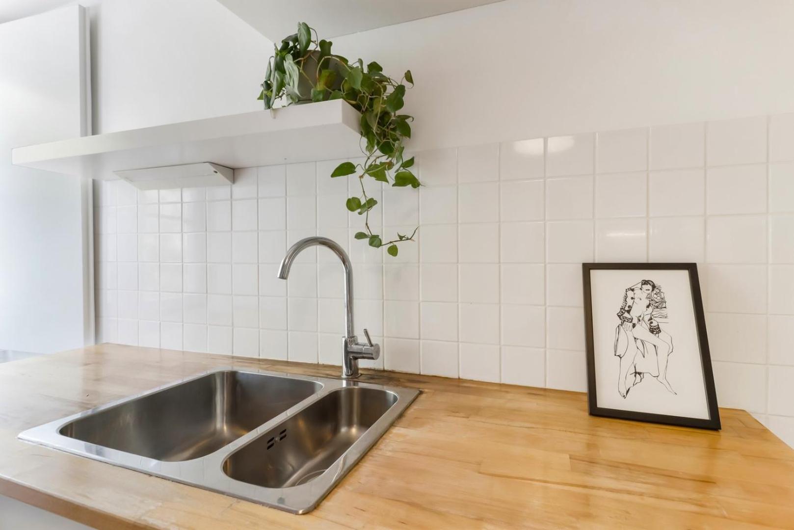 Apartamento New 2br Praca Flores Ac | By Airnest Lisboa