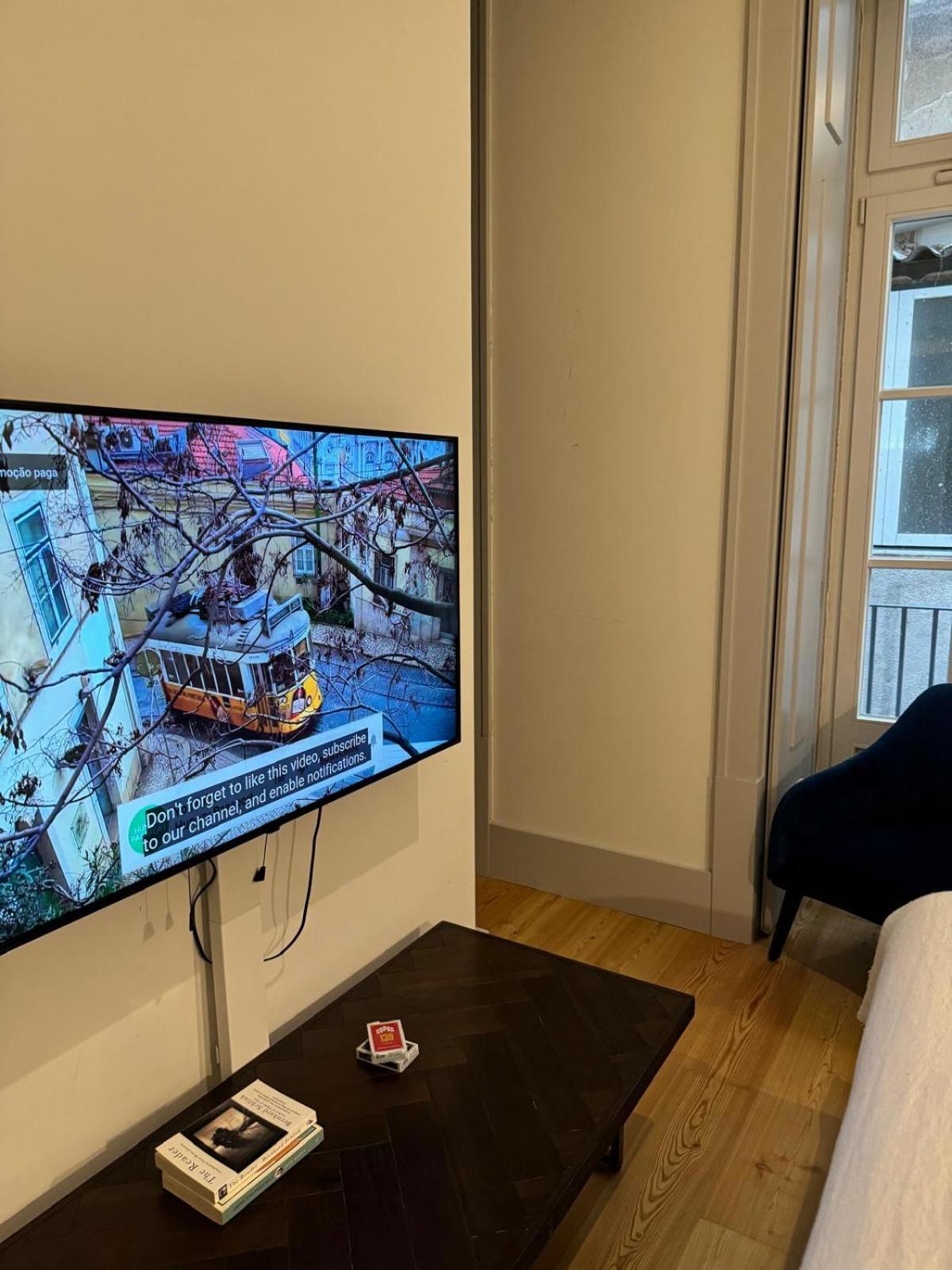 Double With Private Wc In Shared House In Downtown Habitación en casa particular Lisboa