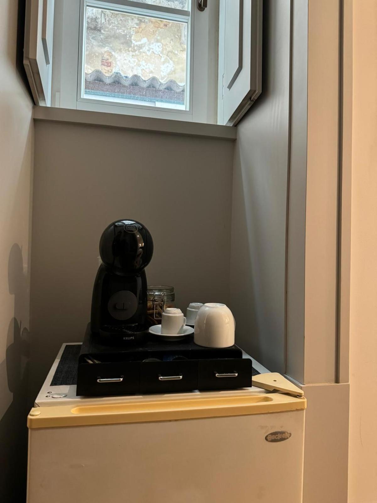 Habitación en casa particular Double With Private Wc In Shared House In Downtown