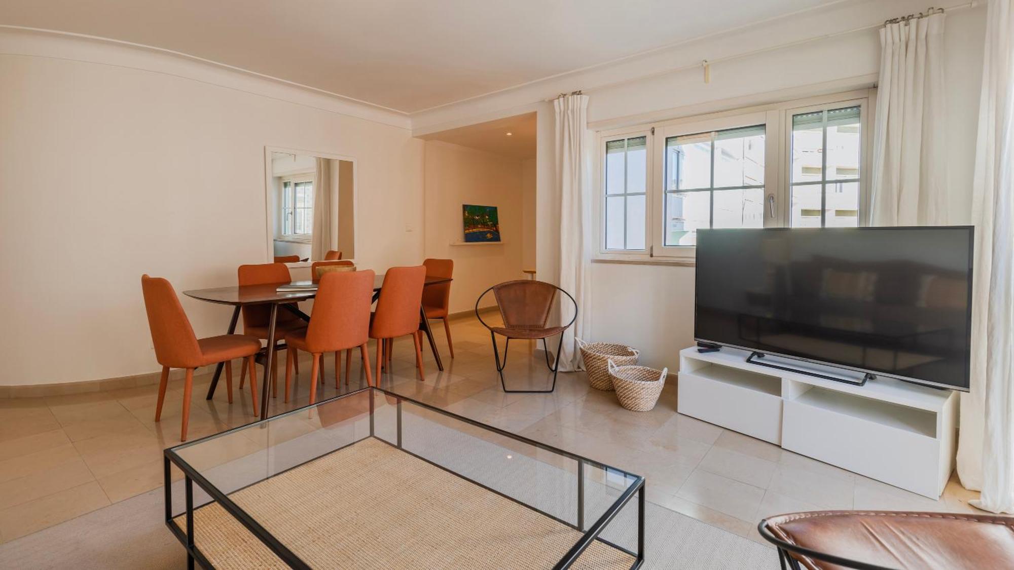 Apartamento Stylish With Parking By Lovelystay *