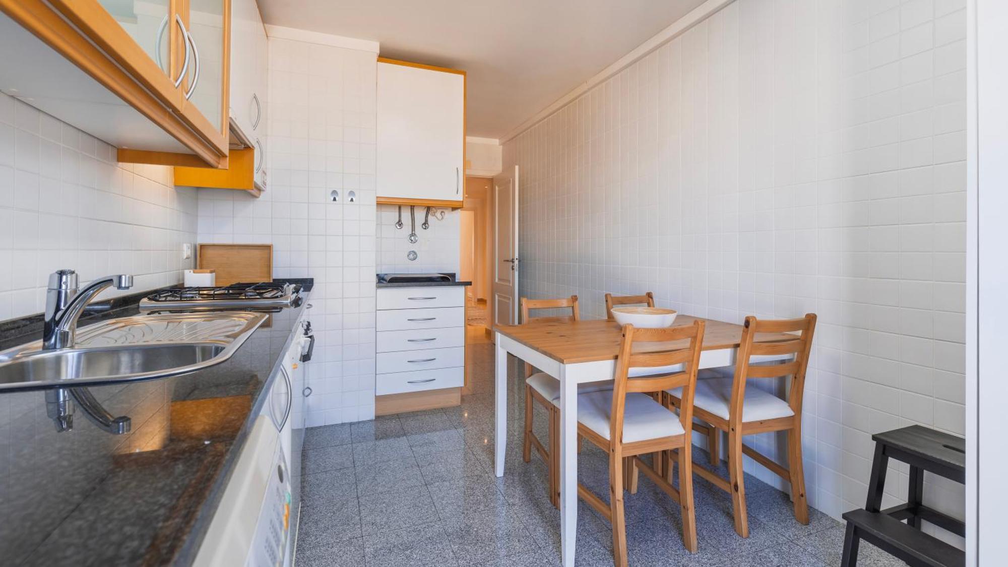 Stylish With Parking By Lovelystay Apartamento Lisboa