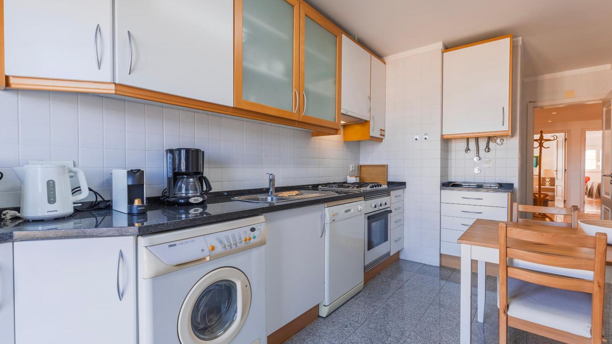 Stylish With Parking By Lovelystay Apartamento *