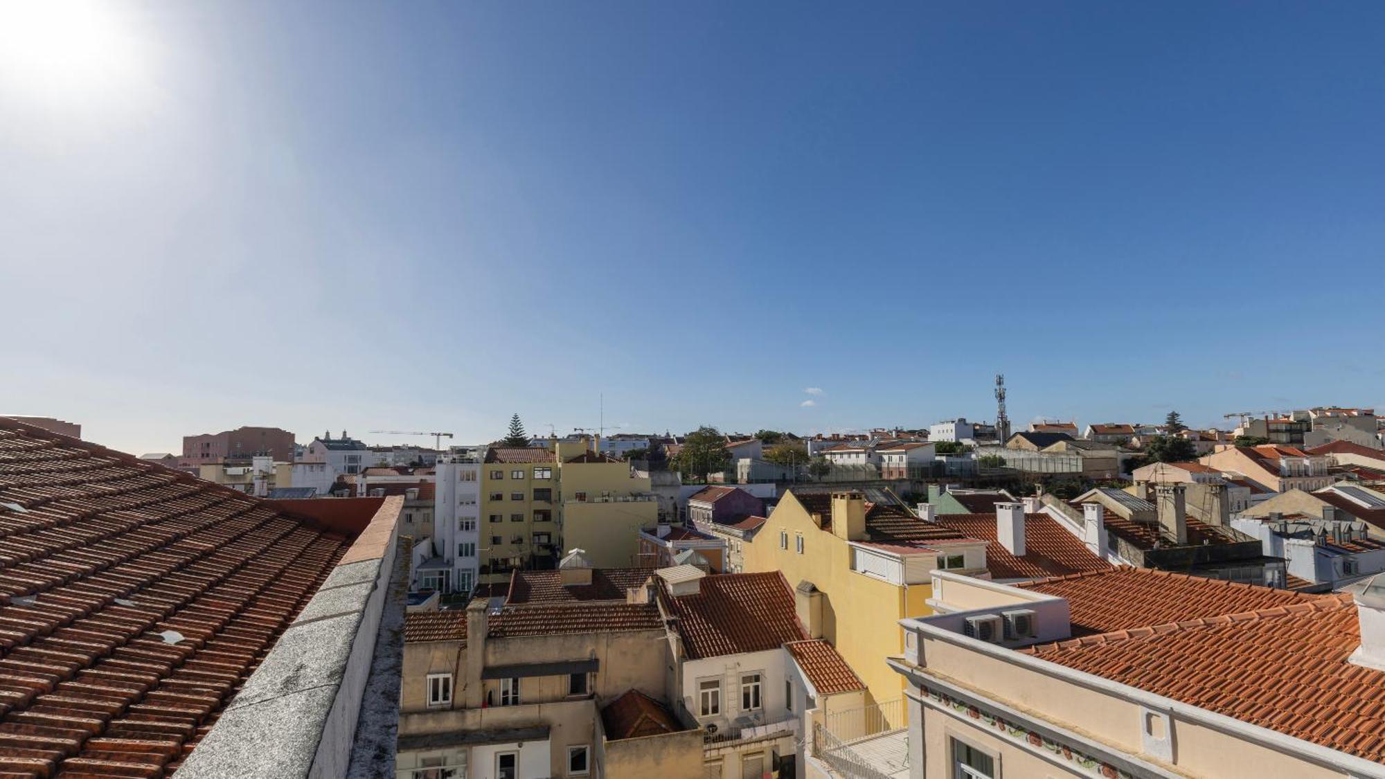 Classic Topfloor By Lovelystay * Lisbon