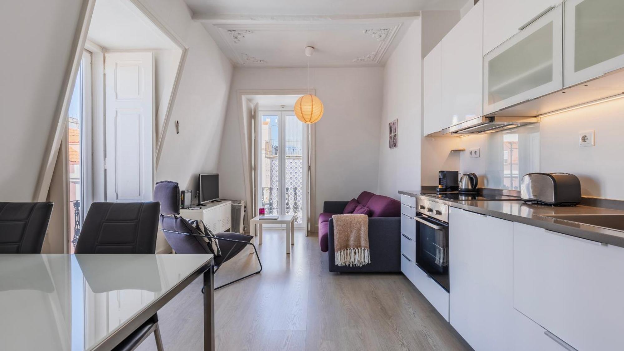 Classic Topfloor By Lovelystay Apartment