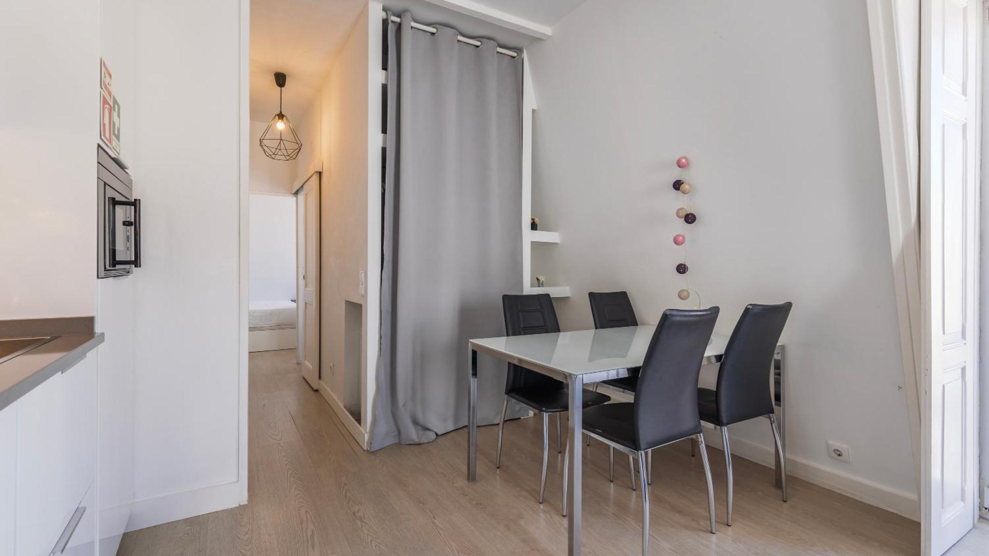 Apartment Classic Topfloor By Lovelystay