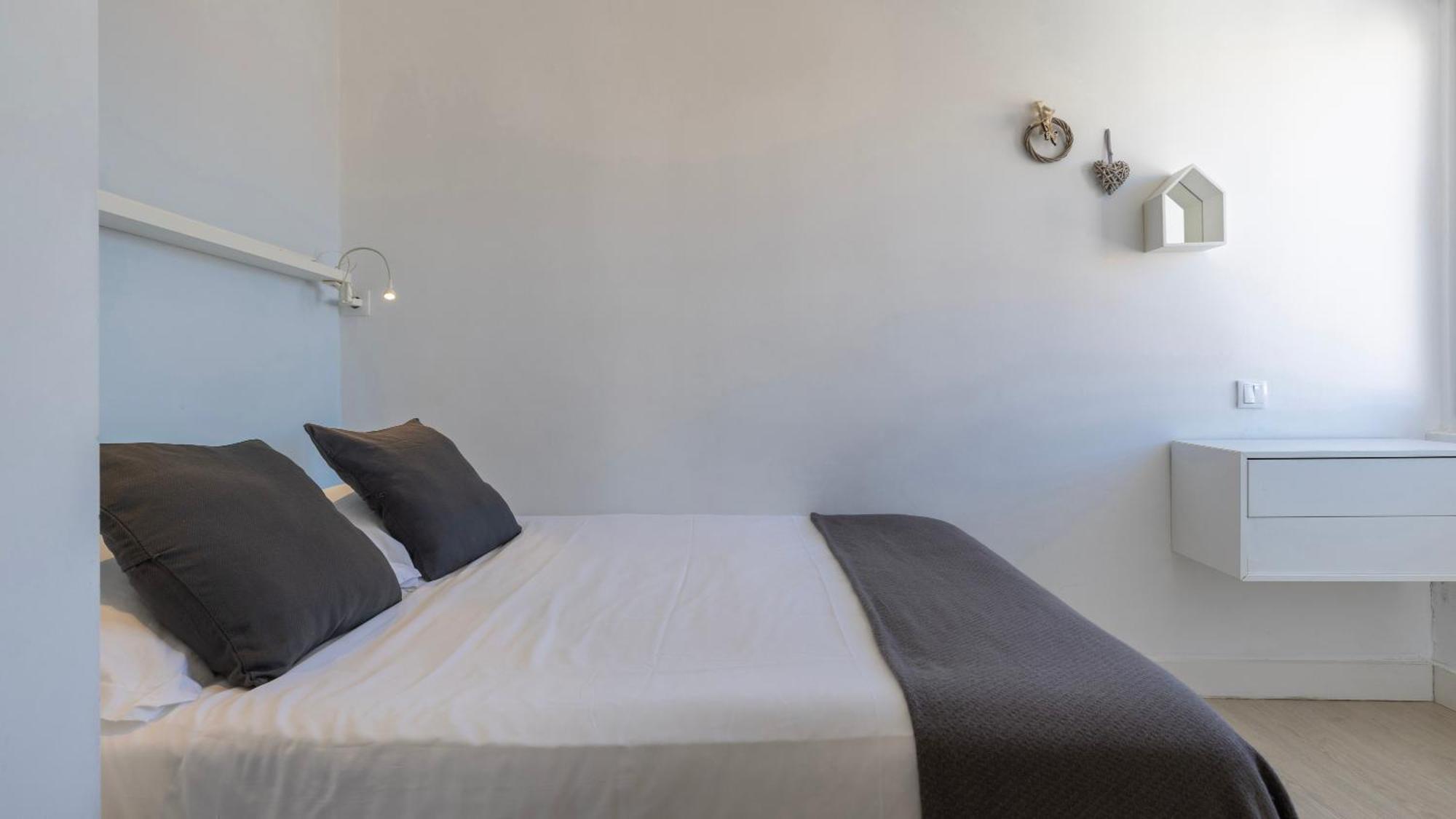 Classic Topfloor By Lovelystay Apartment Lisbon
