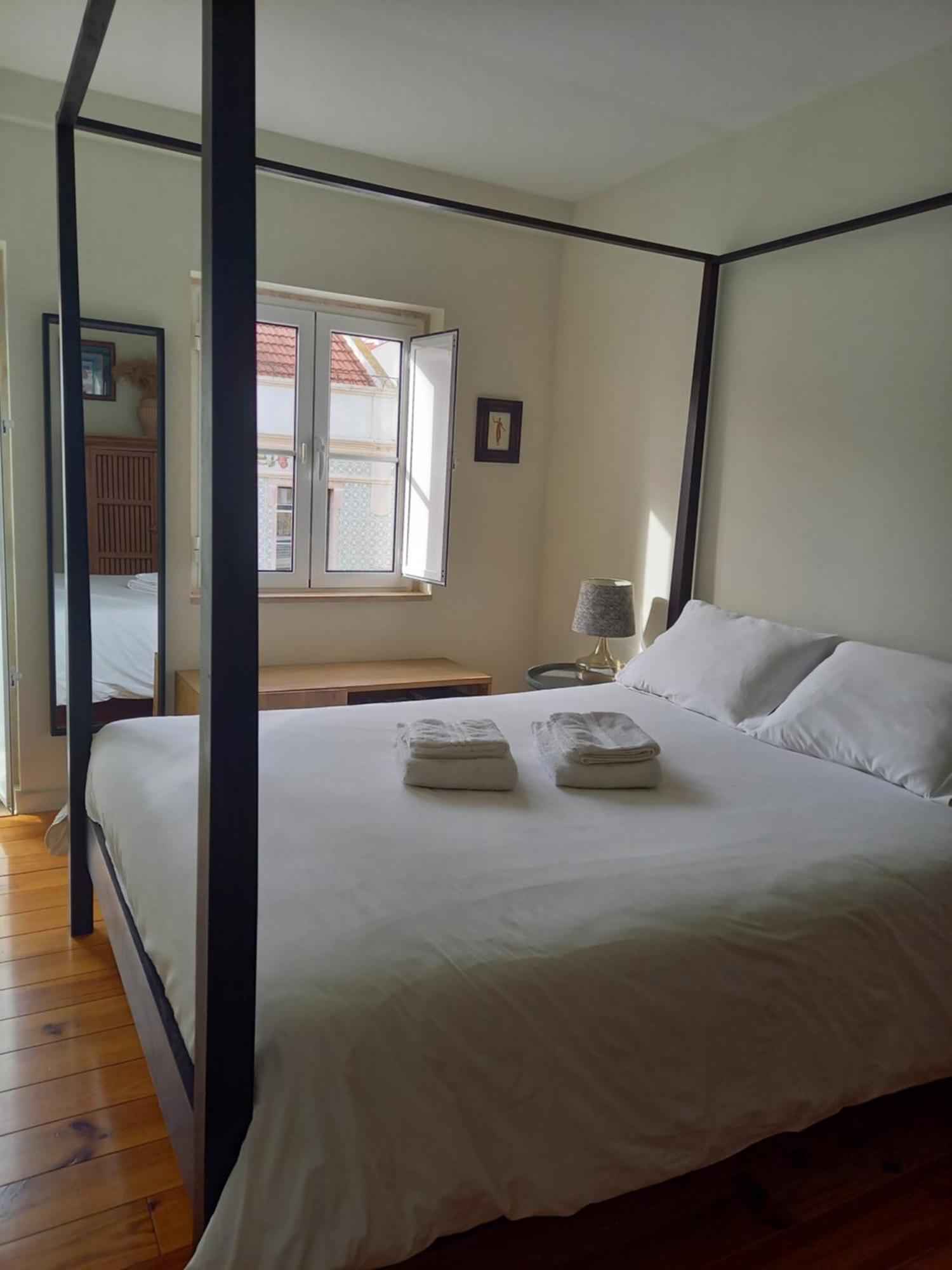 Charme Et Confort Au Coeur De Graca Habitación en casa particular *