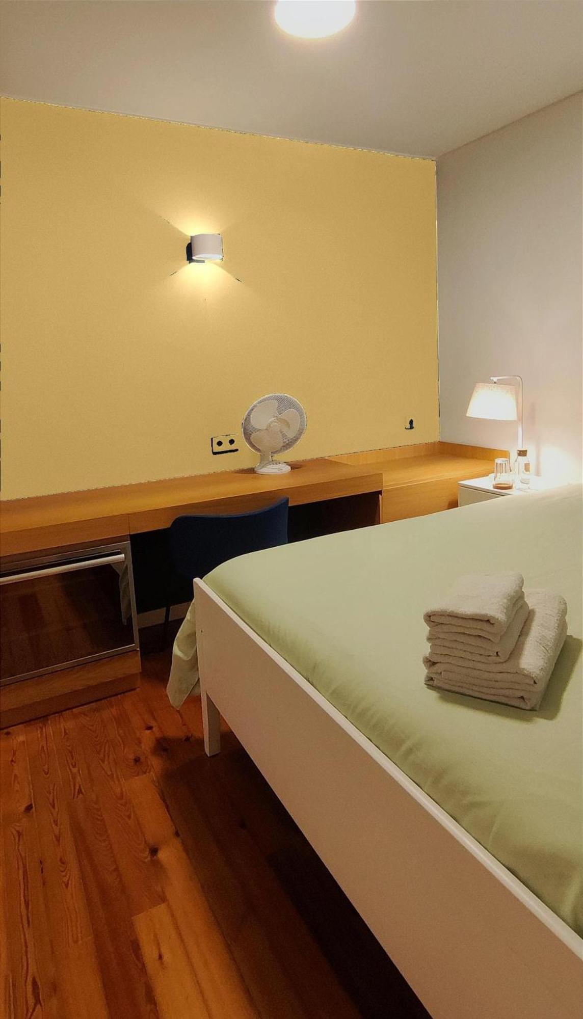 Shared In Bairro Alto - Chiado Quarto em Acomodações Particulares Lisboa