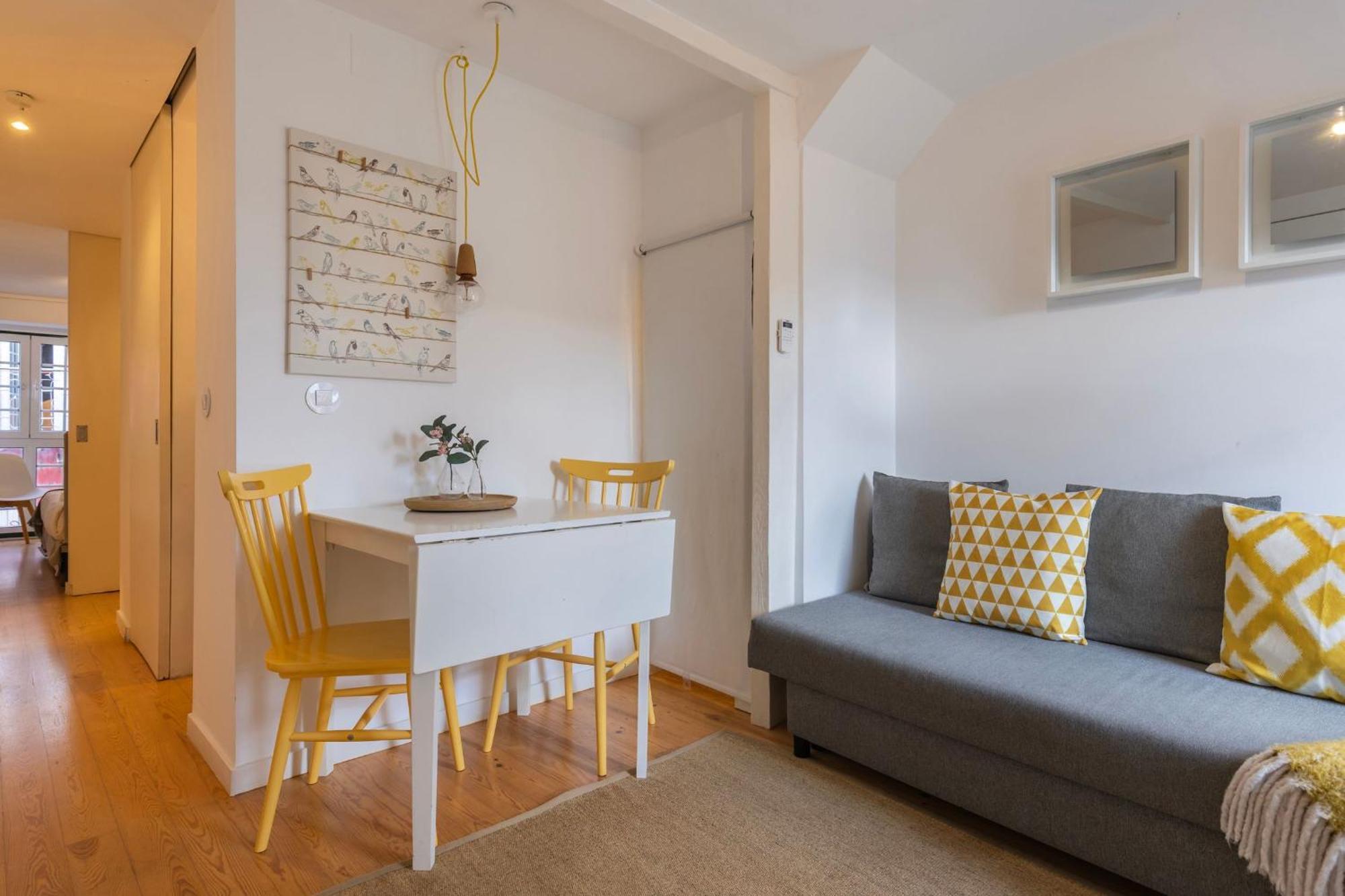 Cozy 1bdr By Lovelystay Lisbon