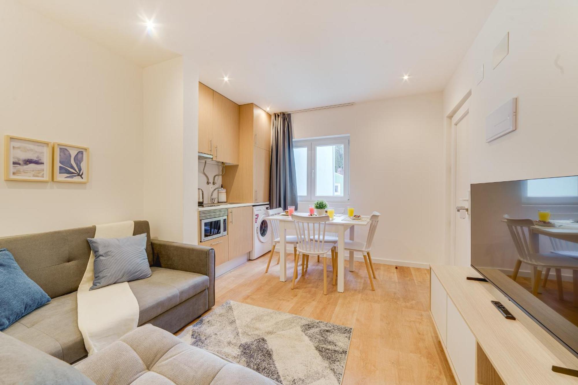 Yellow Charm - Campolide Apartamento *