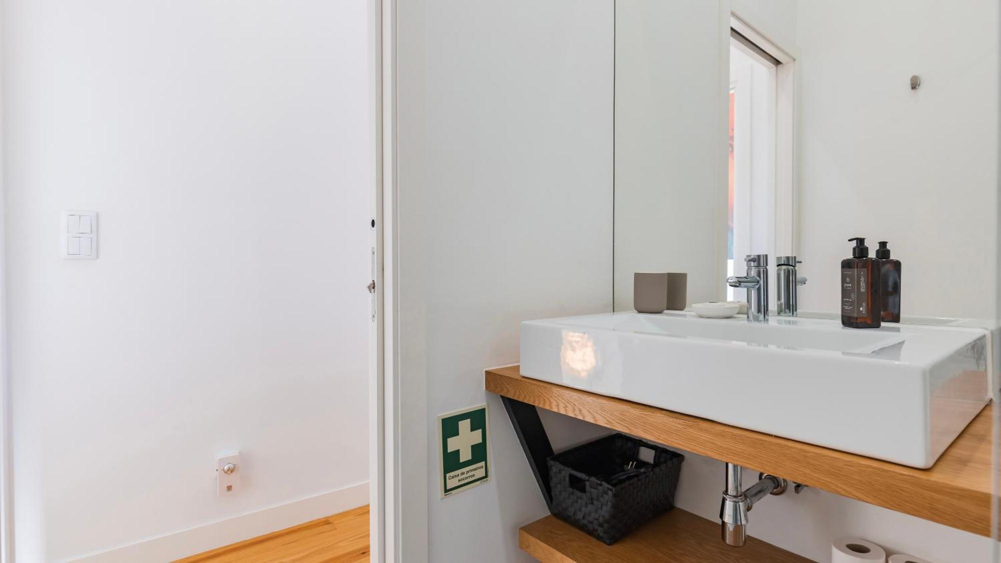Apartamento Cosy In Bairro Alto By Lovelystay Lisboa