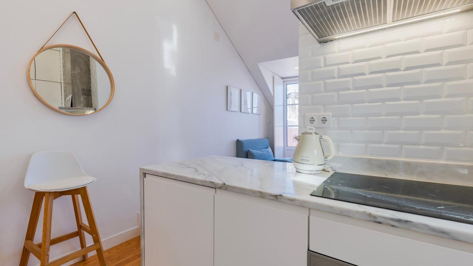 Cosy In Bairro Alto By Lovelystay Lisboa