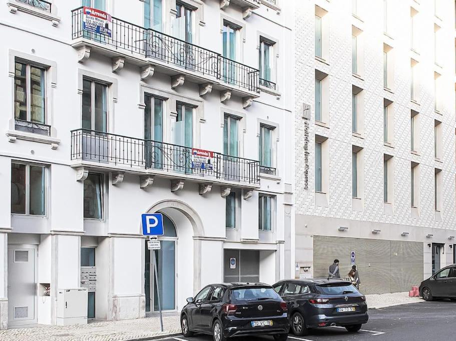 Saldanha Spacious With Ac Terrace And Garage * Lisboa