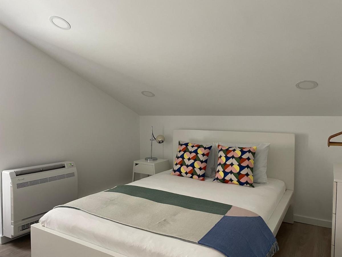 1881 Historical Loft With Garden