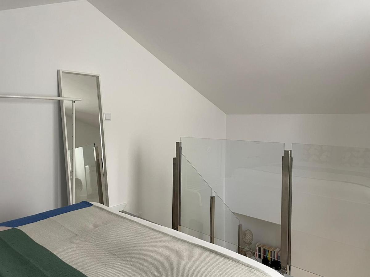1881 Historical Loft With Garden * Lisboa