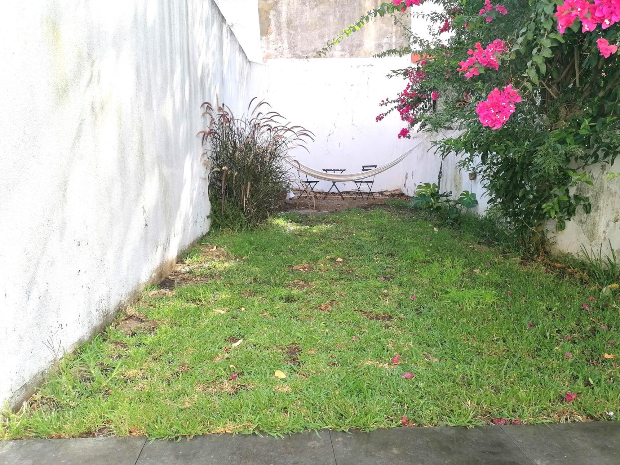 Casa Com Jardim Privado Apartamento