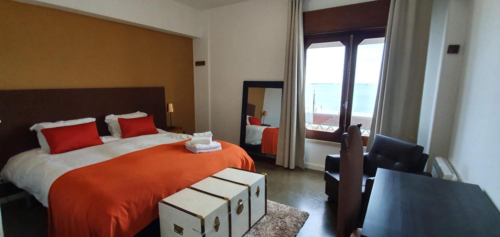 Ra Paraiso Bed and breakfast Lisboa