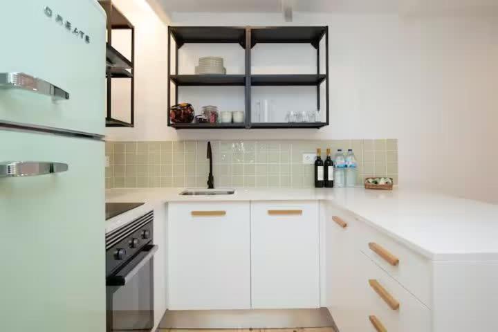 Apartamento Pool-lisbon City Centre-garden-wifi-1d