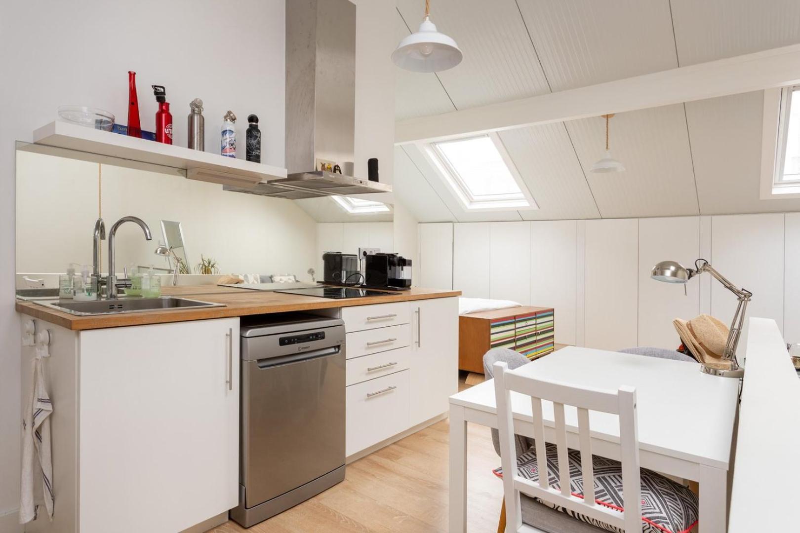 Modern Loft In Principe Real - Aircon | By Airnest * Lisboa