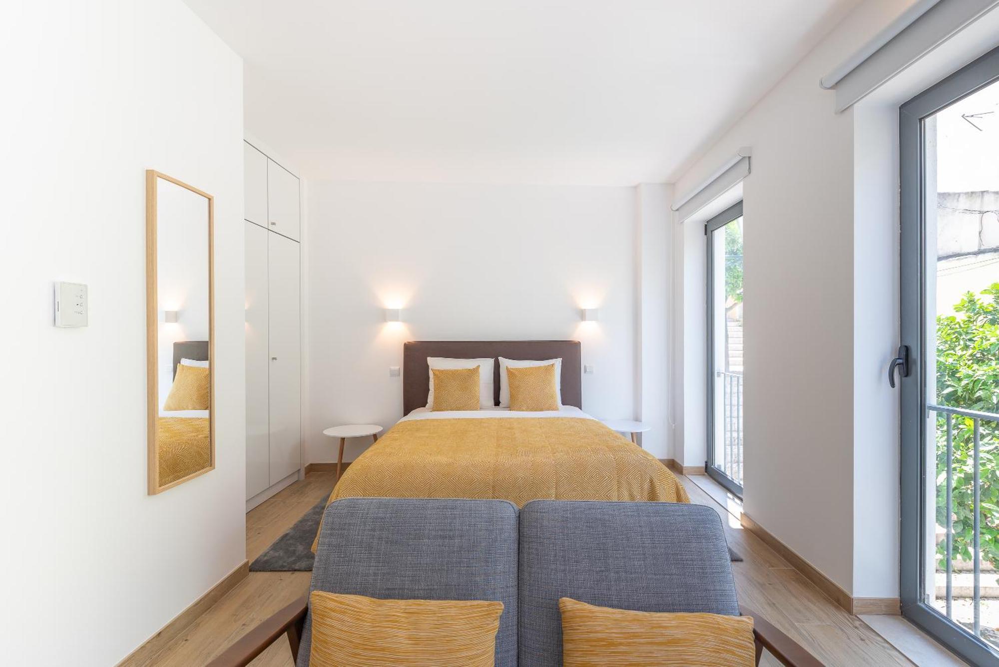 Apartment Orange 3 House - Chiado Studios