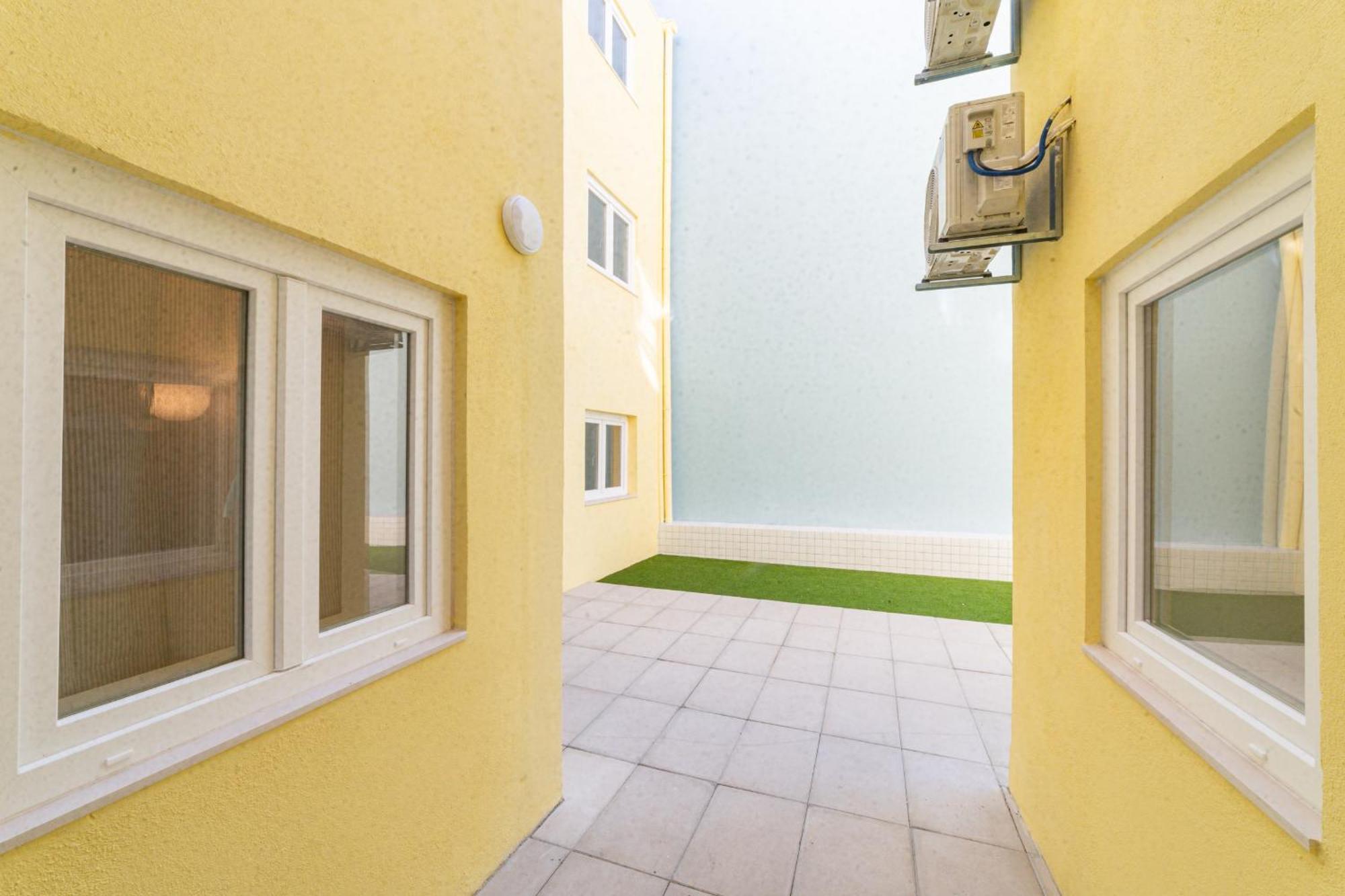 Yellow Charm - Campolide Apartamento