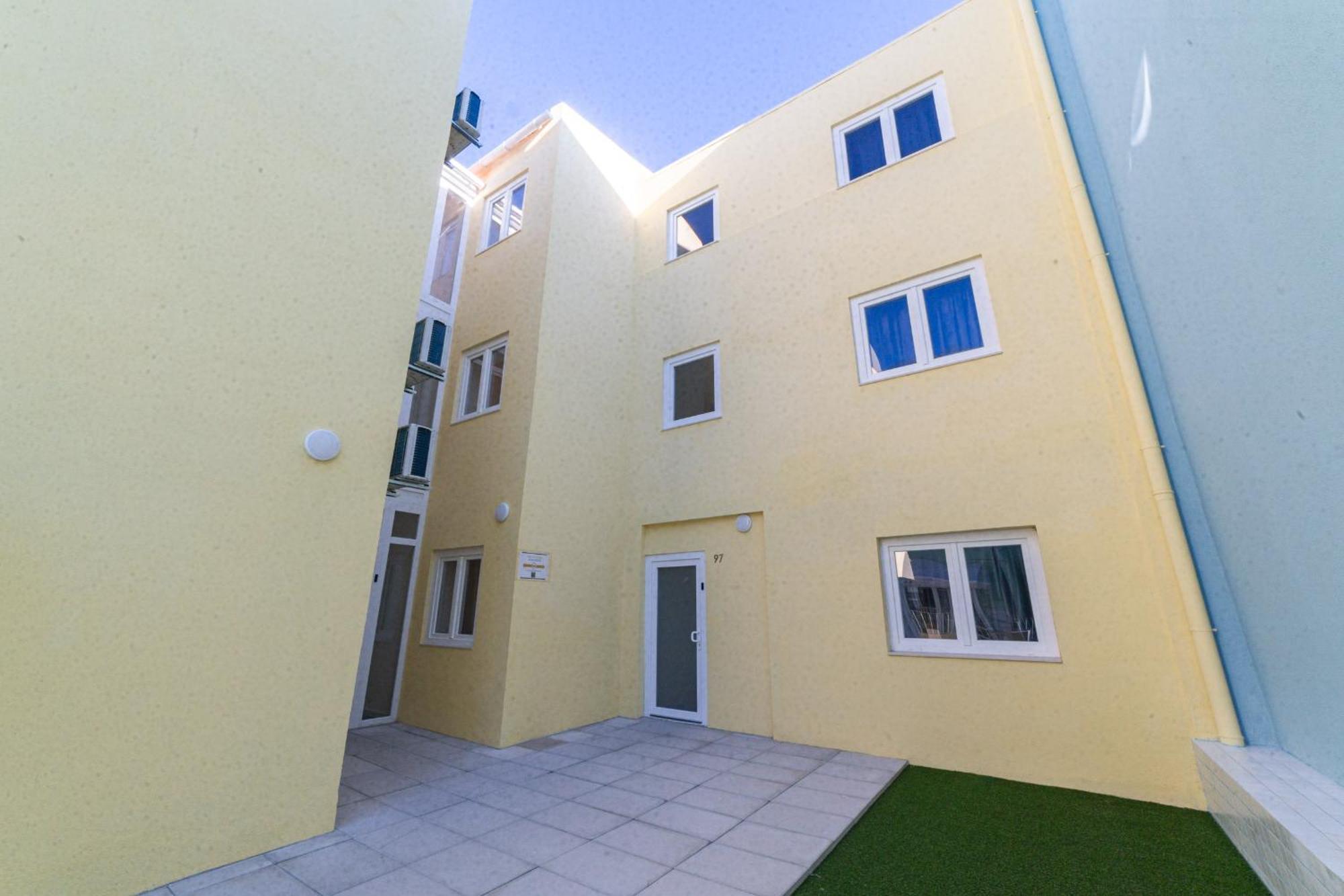 Yellow Charm - Campolide Apartamento