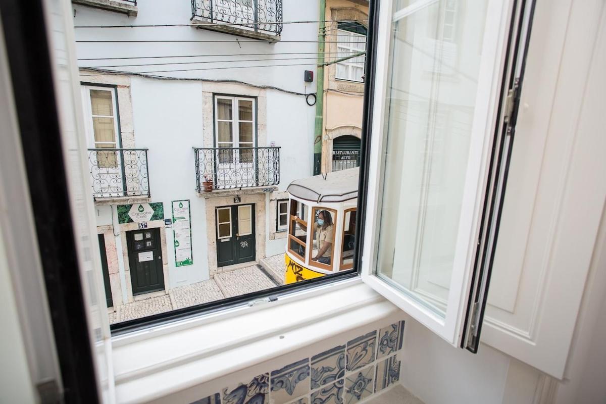 Apartamento Baroque With Patio Portuguese Soul Bica Tram 4p Lisboa