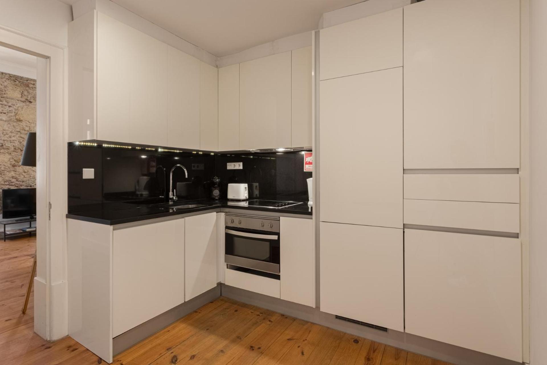 Chic 1-bedroom In Cais Do Sodre - Modern And *
