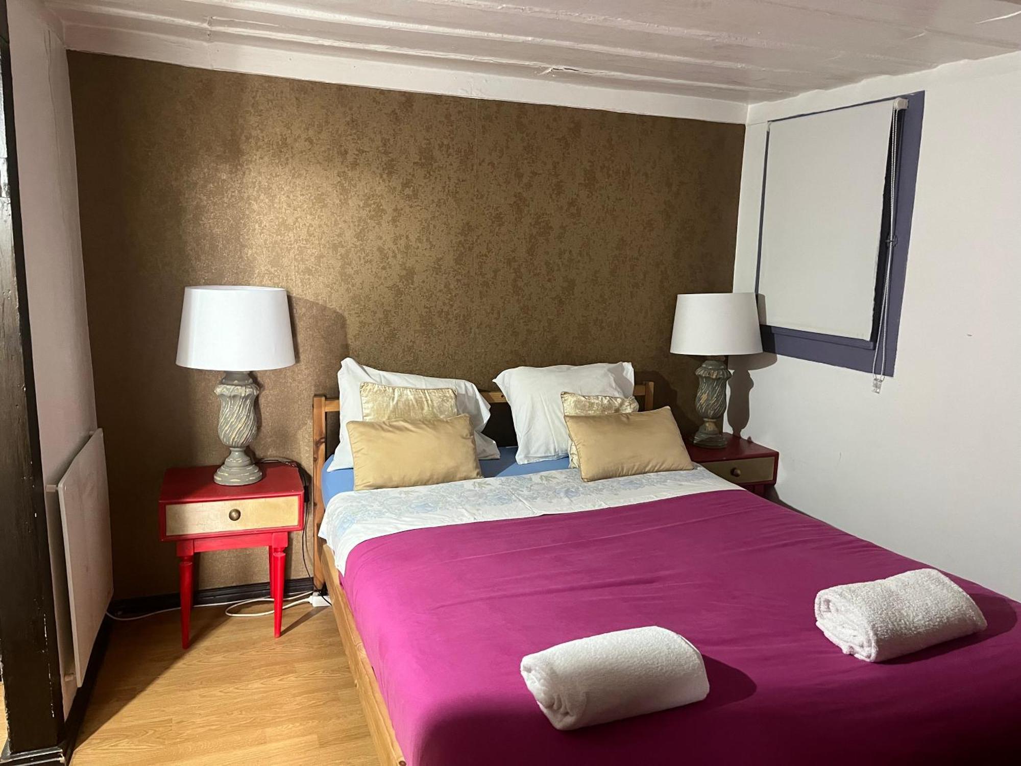 Apartamento With Balcony Near Rossio Lisboa