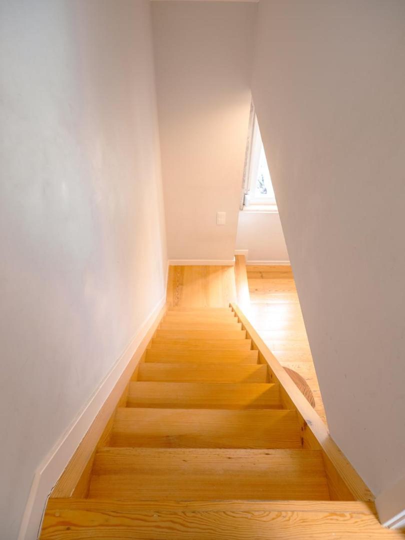 Charming Duplex In Graca | By Airnest