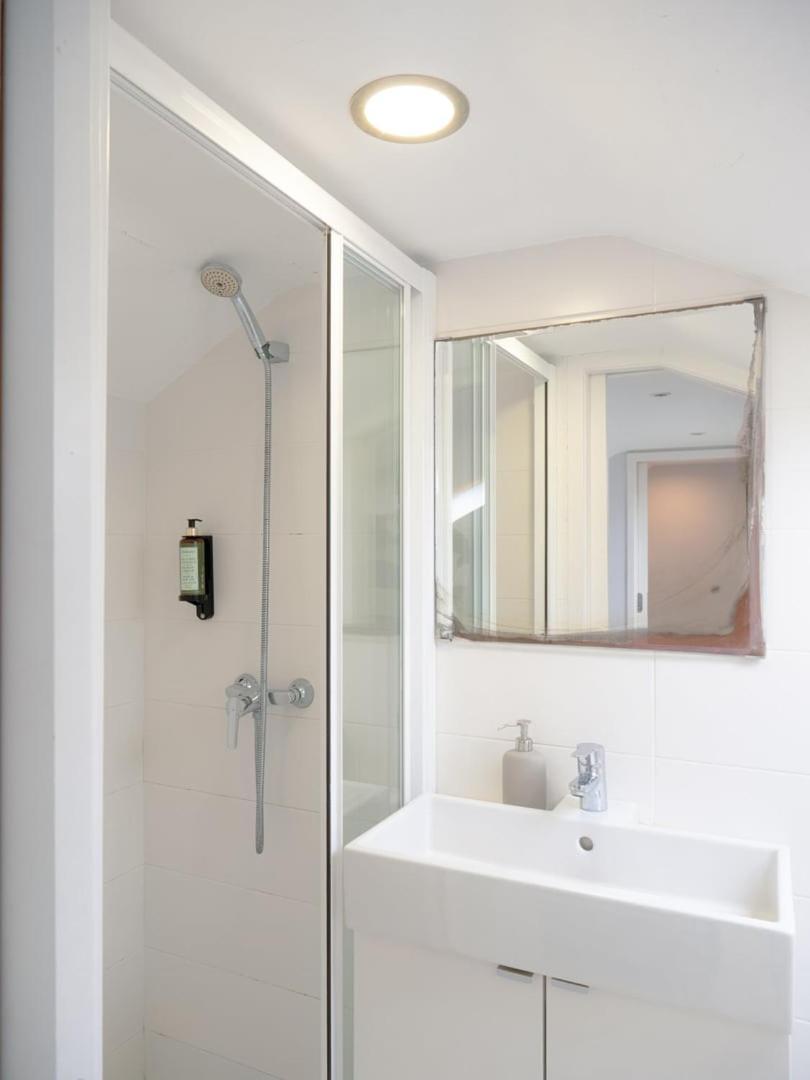 Charming Duplex In Graca | By Airnest *