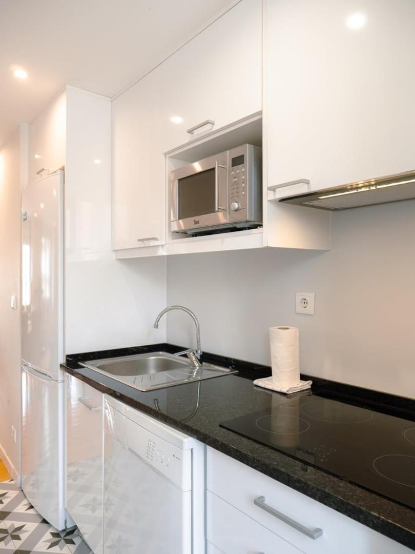 Charming Duplex In Graca | By Airnest Lisboa