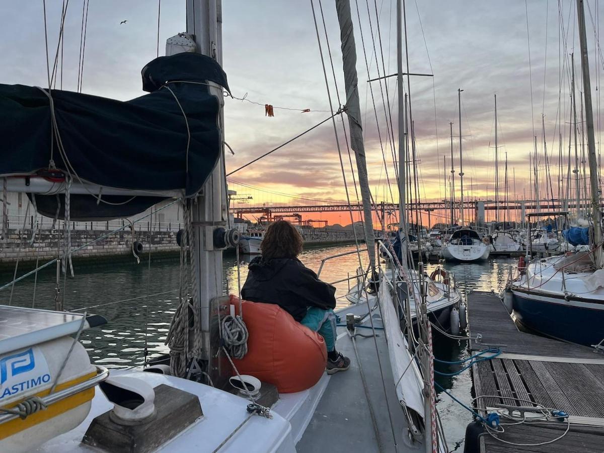 Cozy Marina Sleepaboard - Sail Away Hotel en barco *