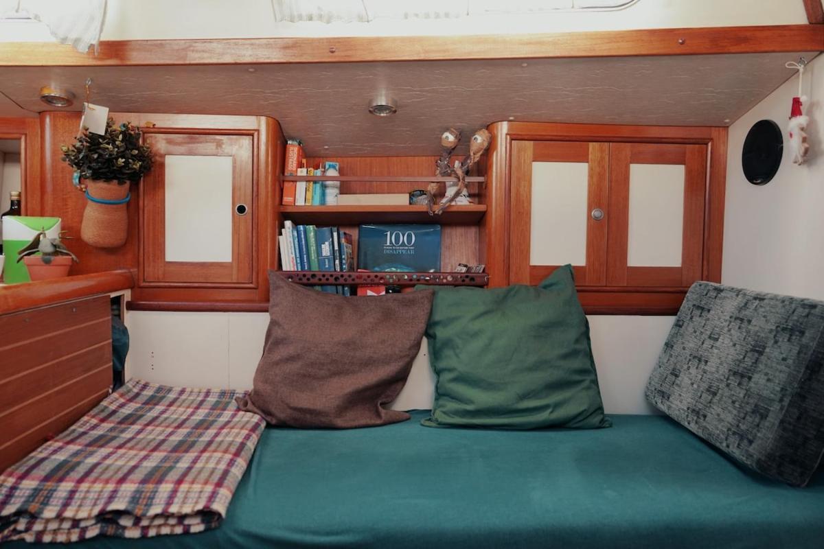 Hotel en barco Cozy Marina Sleepaboard - Sail Away Lisboa