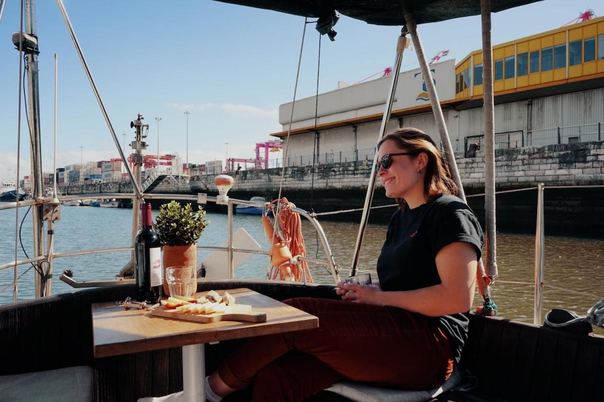 Hotel en barco Cozy Marina Sleepaboard - Sail Away Lisboa