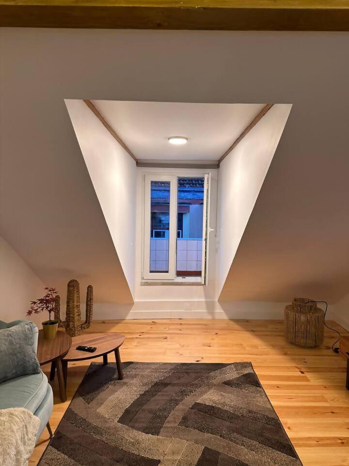 Newly Renovated Apartamento Lisboa