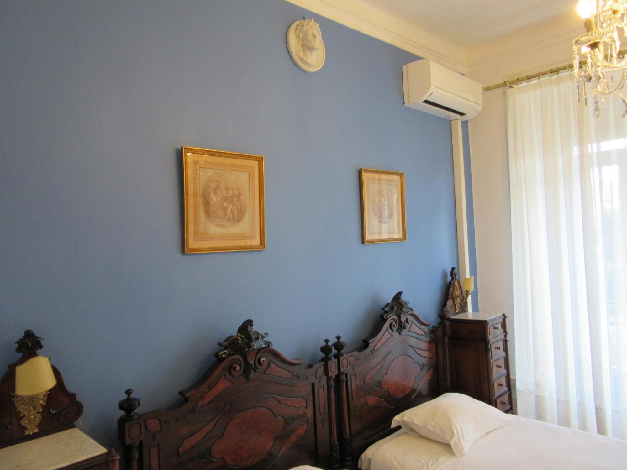 Bed and breakfast Family Macedo *