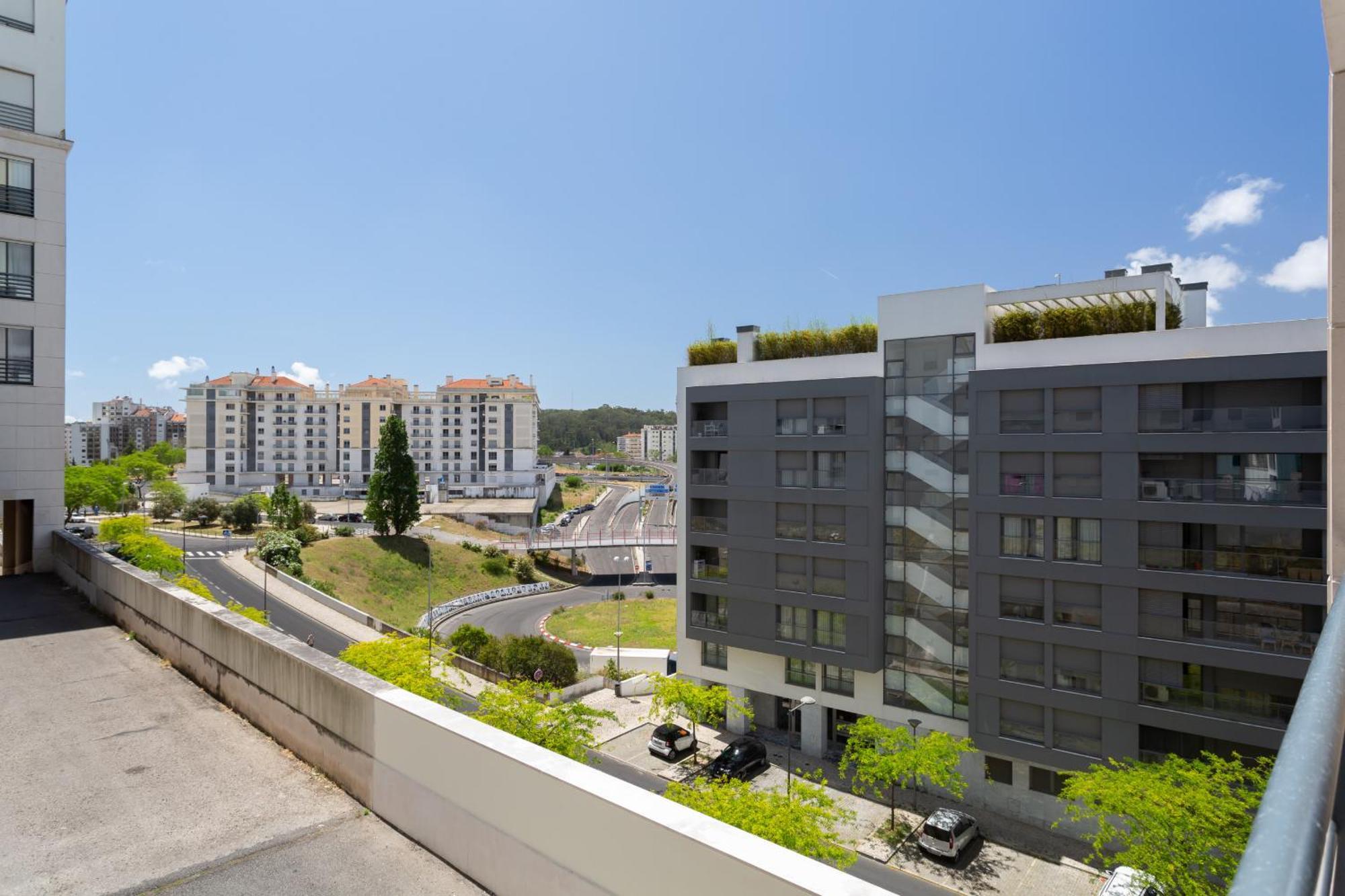 Apartment Beguest Benfica Modern Flat Lisbon
