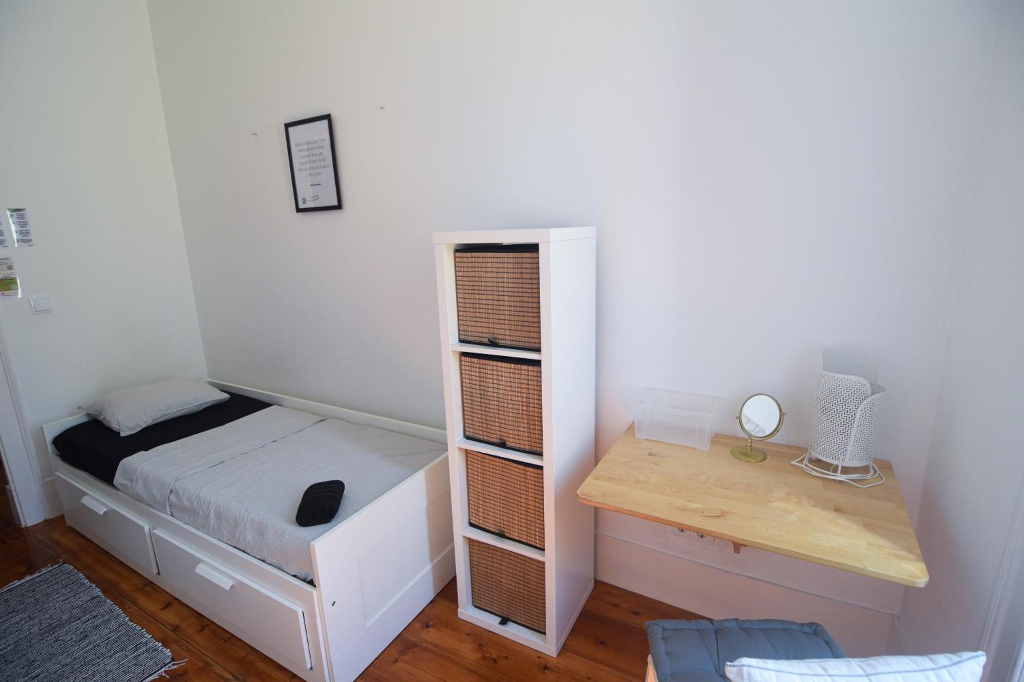 Embassy Arriaga Private Elegance In Stylish Shared Lisboa