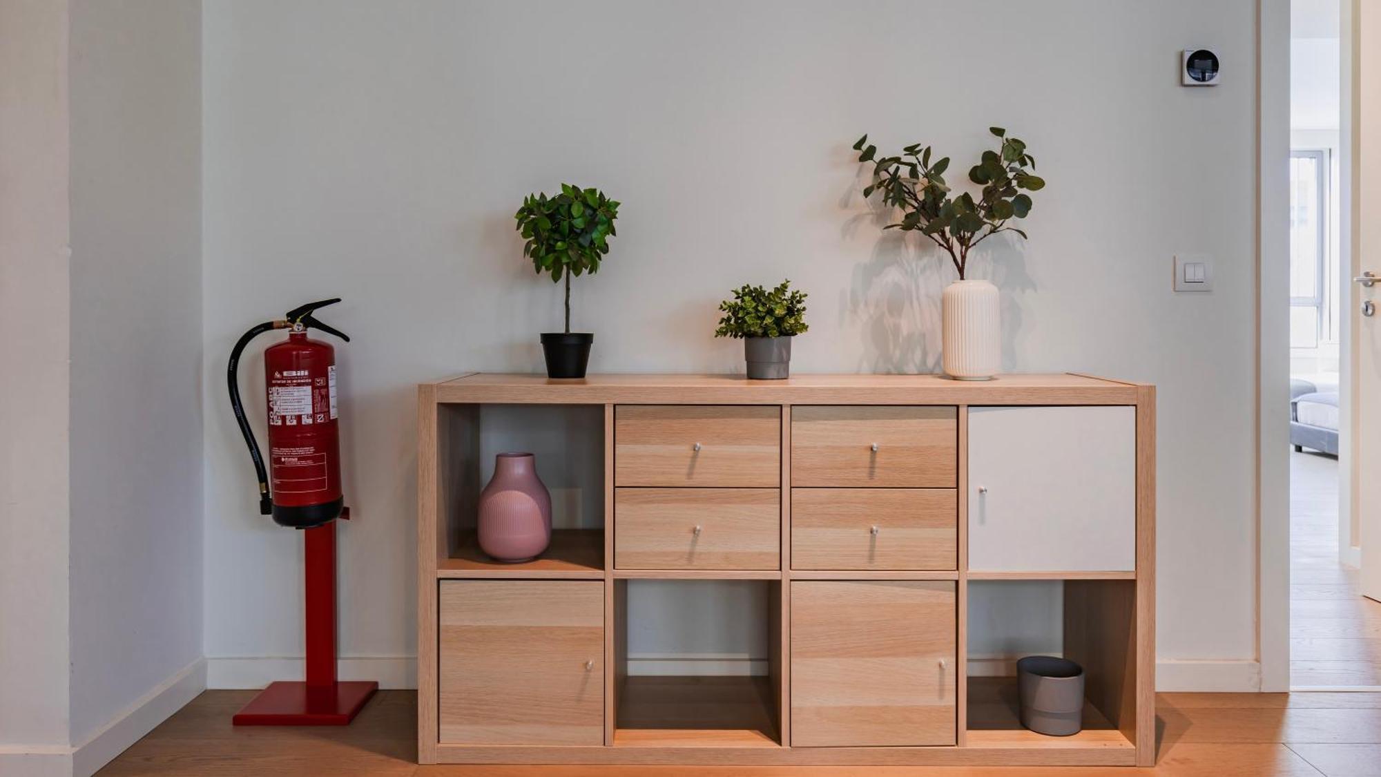 Modern 2bdr With Garage By Lovelystay