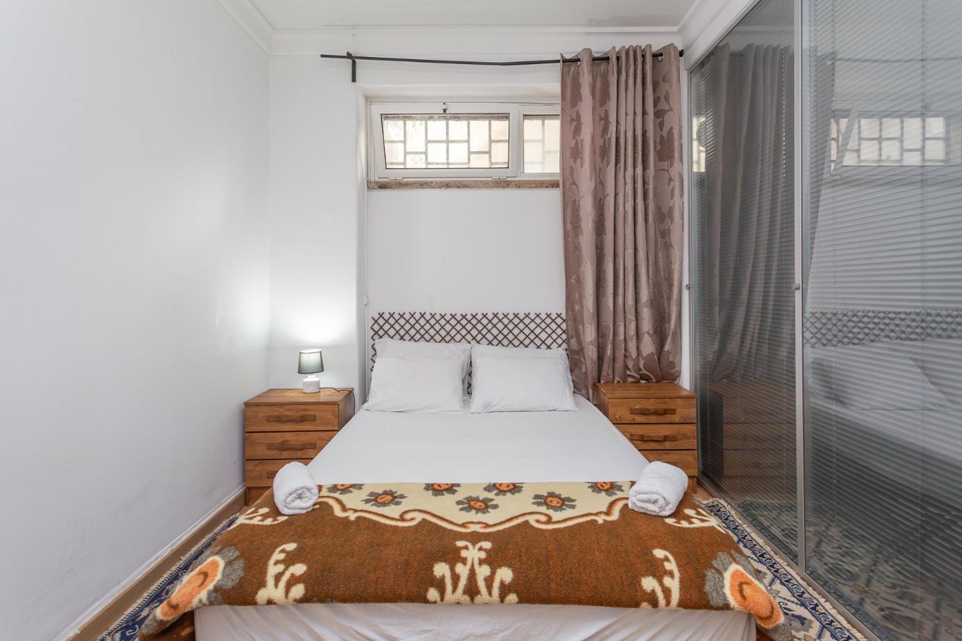 3 * Lisboa