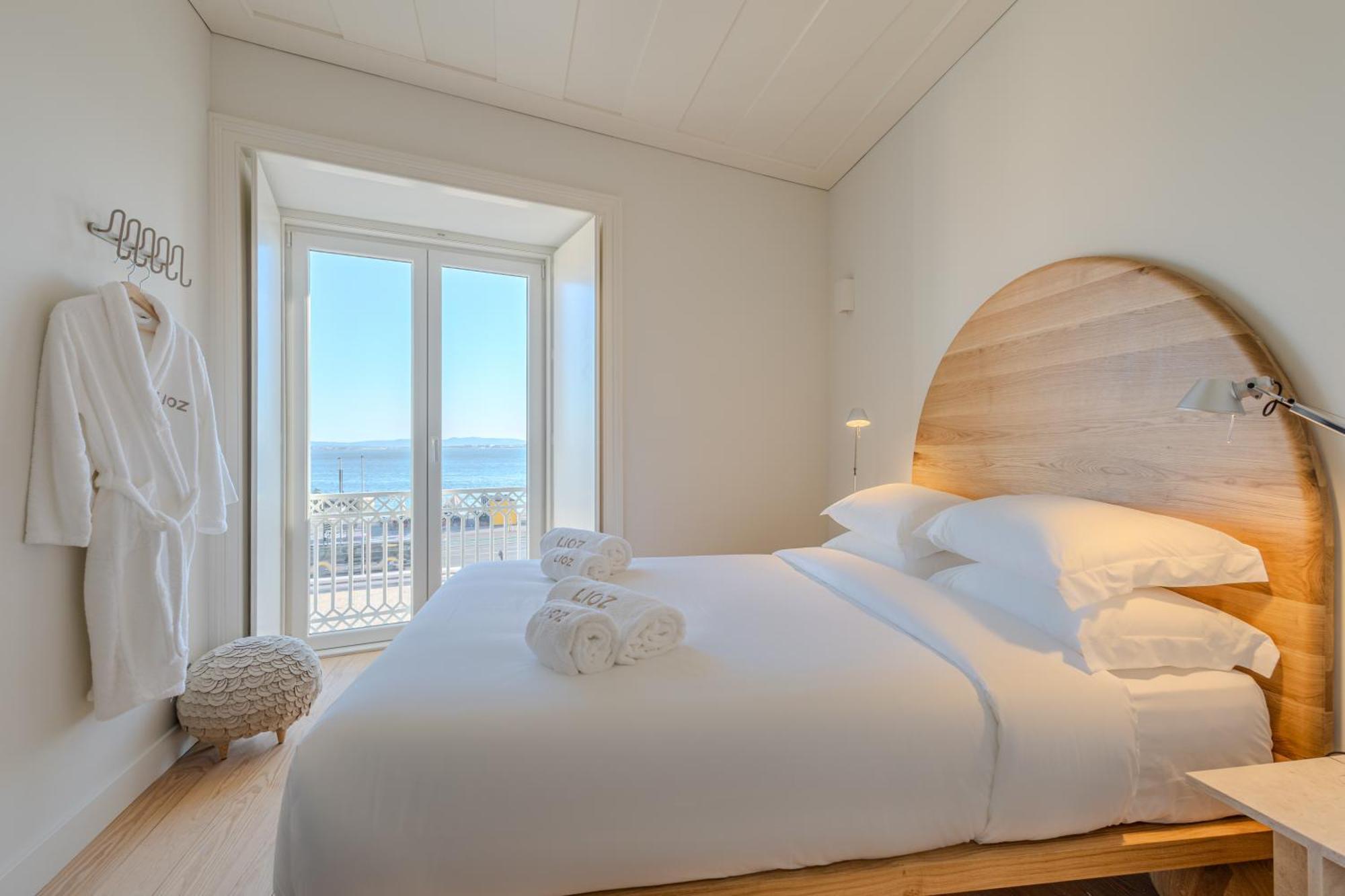 Lioz Apartahotel