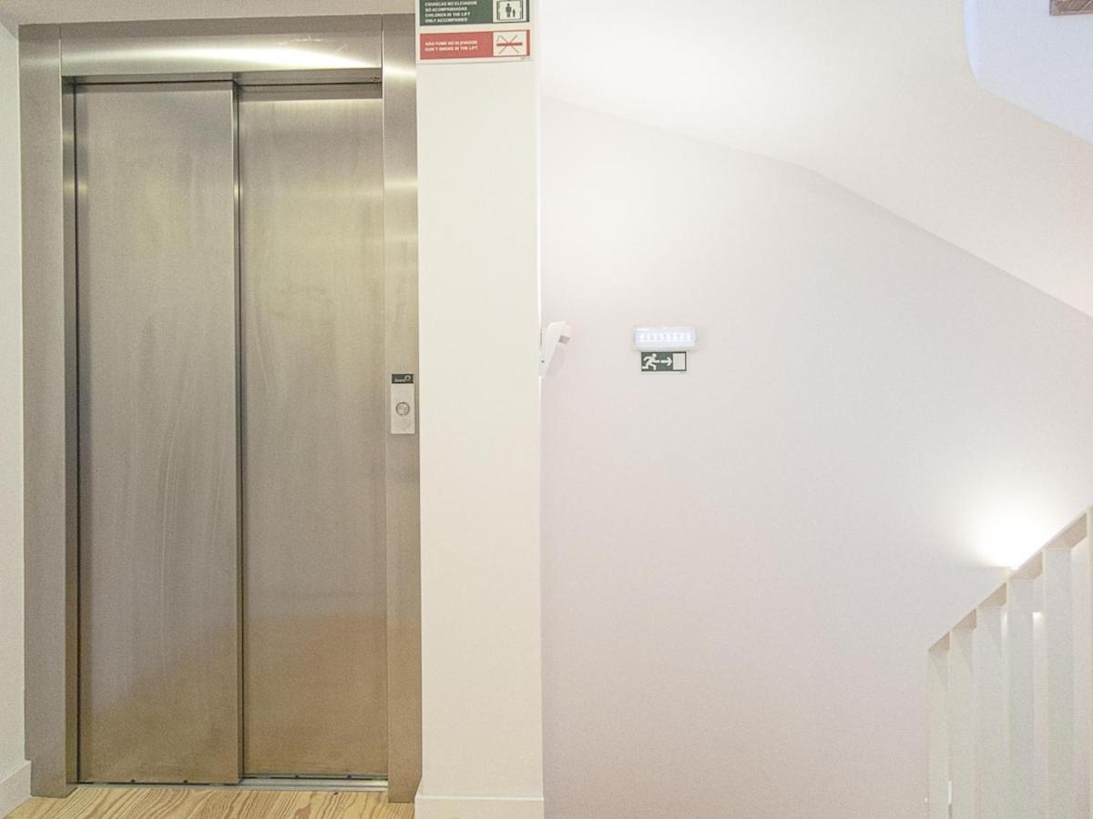 Bairro Alto Charming Bright With Ac Elevator Apartamento