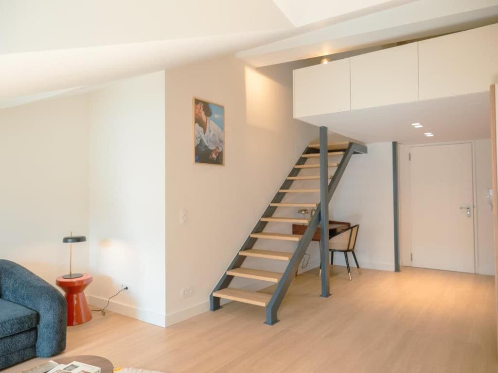 After B00Klng Must Scаn Qr-C0Dе --Chic 2Br Duplex Lisboa