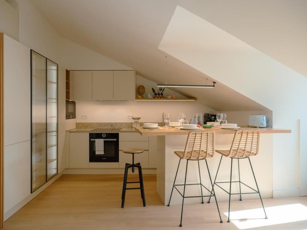 After B00Klng Must Scаn Qr-C0Dе --Chic 2Br Duplex *