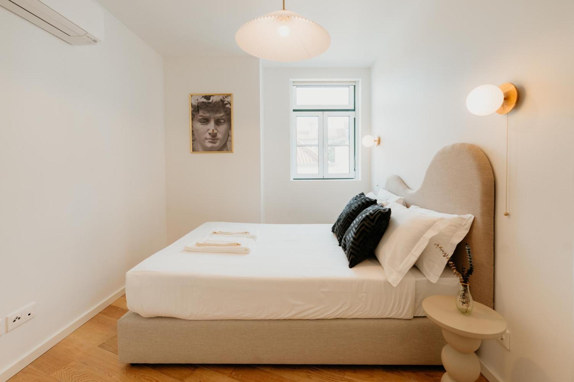 Pink House Beautiful 2 Bedroom Flat In Center *