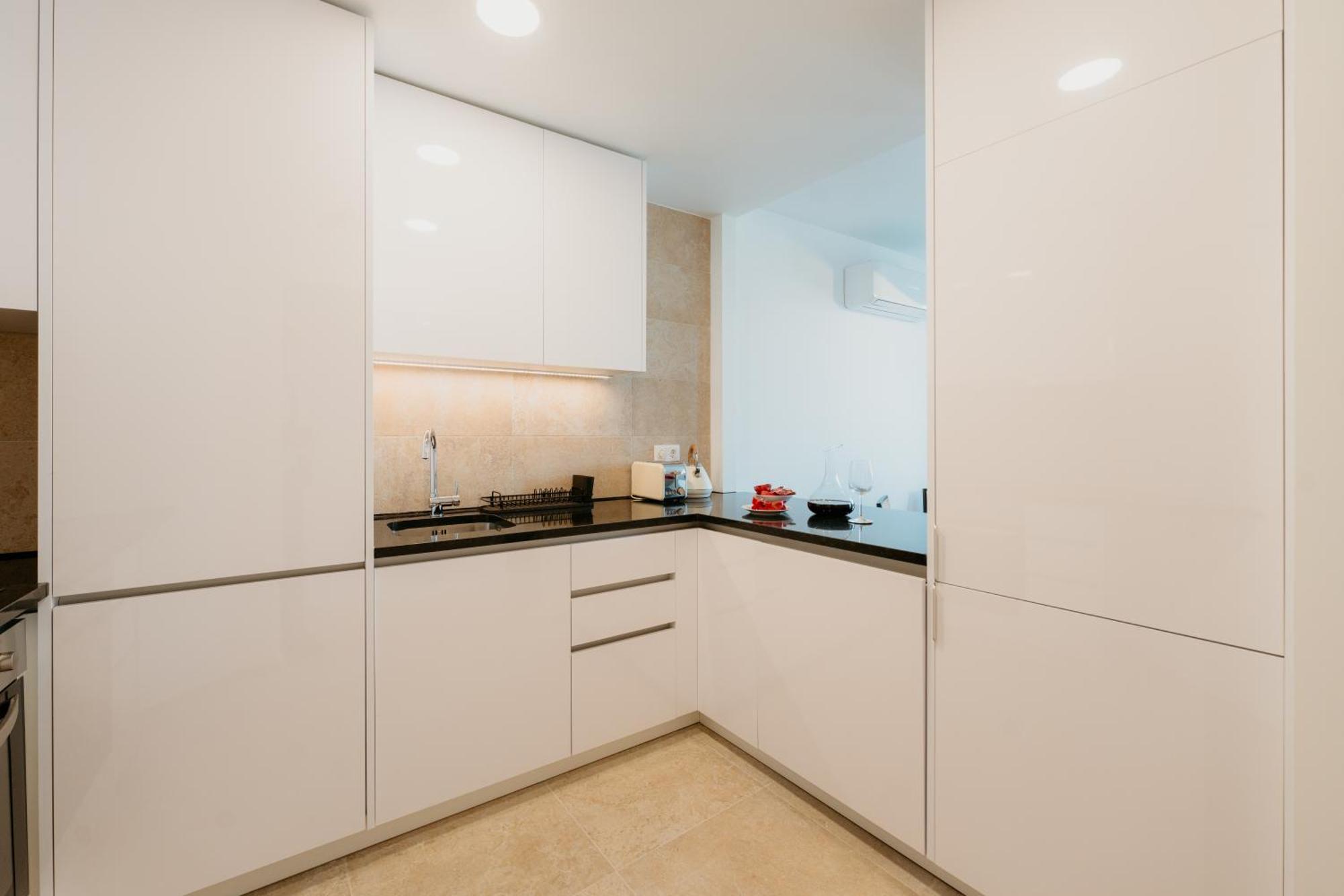 Pink House Beautiful 2 Bedroom Flat In Center Lisboa